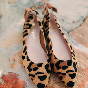 Pointy Knot Leo Orlando-Sella